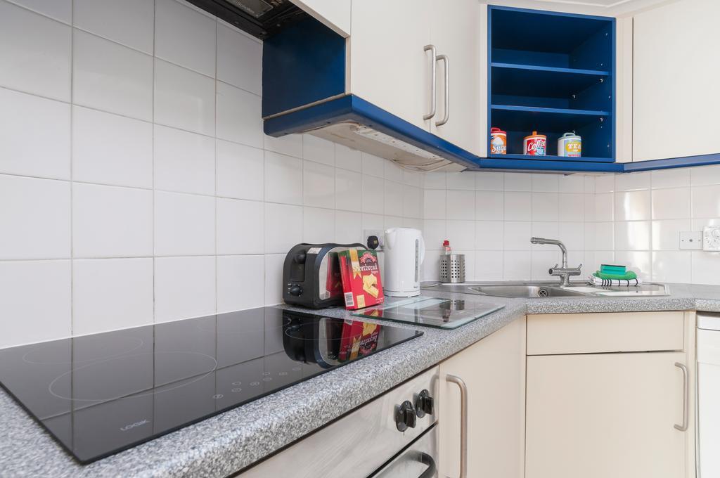 Dean Village - Lovely 2 Bed In Picturesque Dean Village With Balcony And Private Parking Appartement